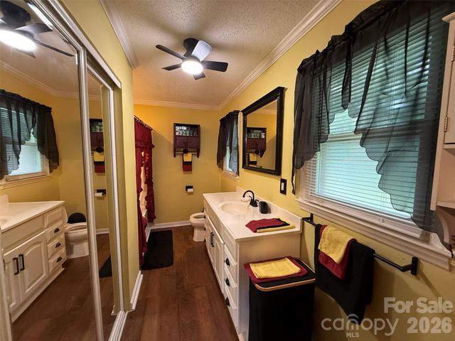 4620 Maplecrest Drive, Gastonia, NC 28056