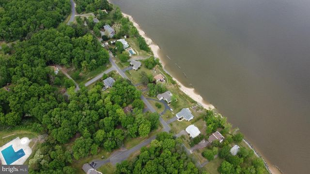 45 CLUB CT, Montross, VA 22520