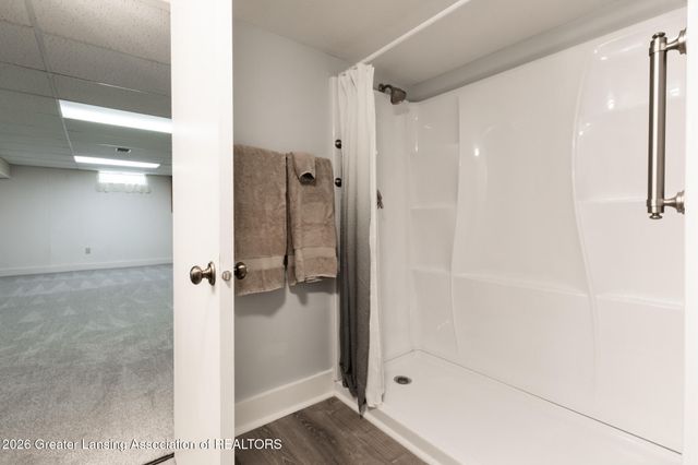 1400 Somerset Close, East Lansing, MI 48823