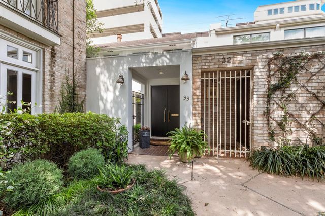 33 River Hollow Lane, Houston, TX 77027