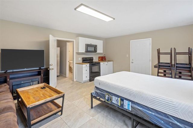 2206 Creole Street, Lake Charles, LA 70601