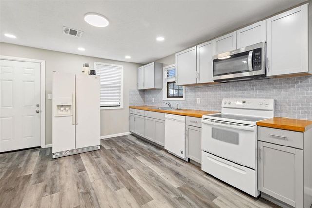 2206 Creole Street, Lake Charles, LA 70601