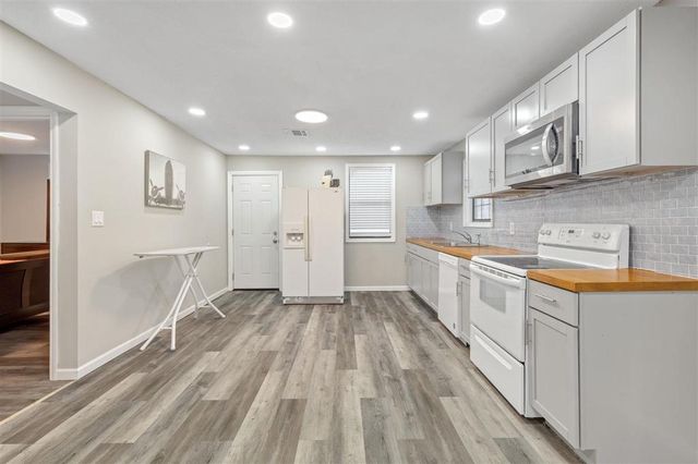 2206 Creole Street, Lake Charles, LA 70601