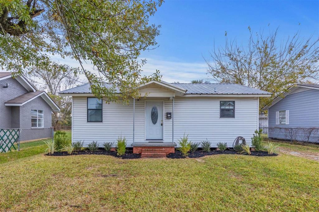 2206 Creole Street, Lake Charles, LA 70601