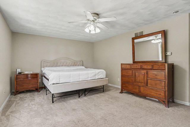 8405 N 30th Street, Richland Twp, MI 49083