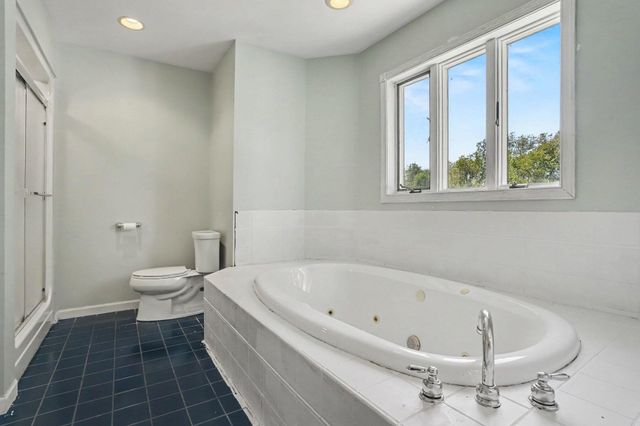 8405 N 30th Street, Richland Twp, MI 49083