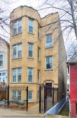 2329 W Barry Avenue 2, Chicago, IL 60618