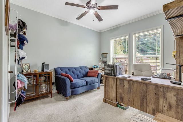 2071 Preacher Holt Rd, Mount Pleasant, TN 38474