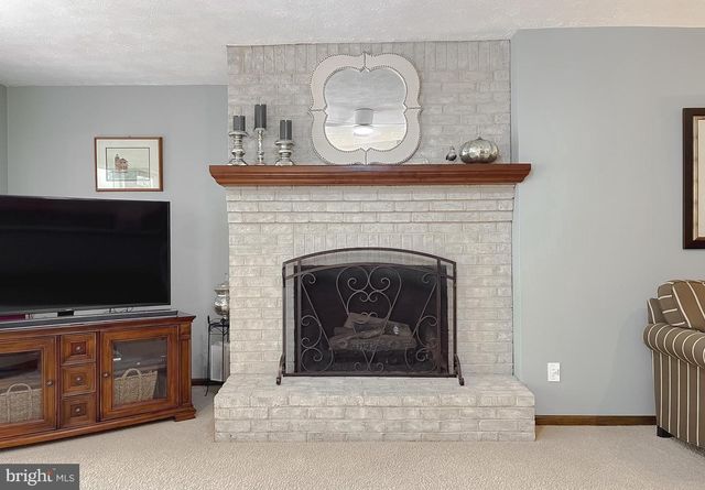 23734 KINGSTON CREEK RD, California, MD 20619