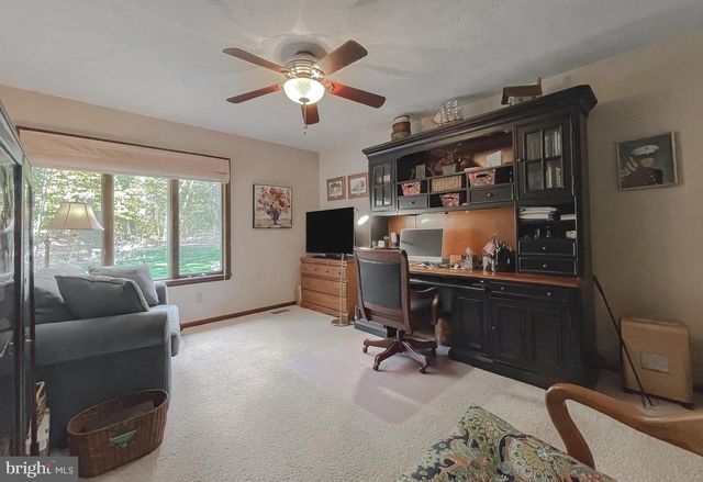 23734 KINGSTON CREEK RD, California, MD 20619