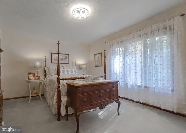 23734 KINGSTON CREEK RD, California, MD 20619