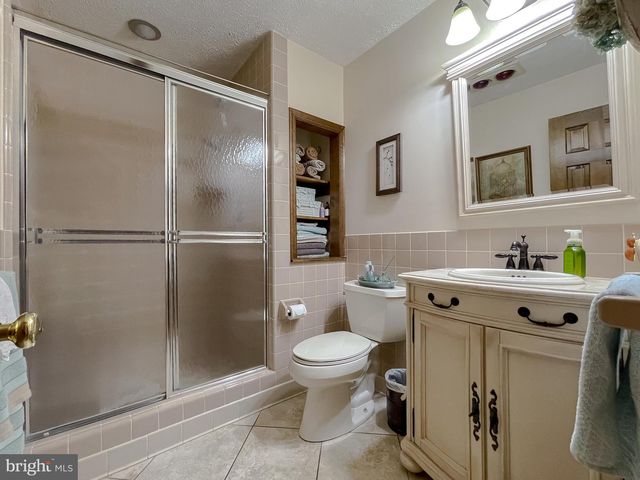 23734 KINGSTON CREEK RD, California, MD 20619