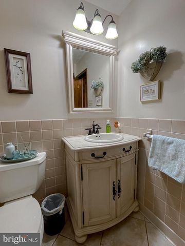 23734 KINGSTON CREEK RD, California, MD 20619