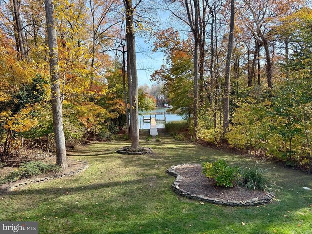 23734 KINGSTON CREEK RD, California, MD 20619