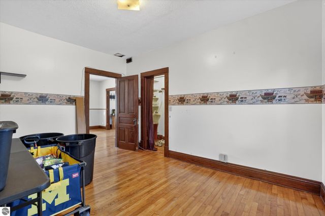 6348 N Pingree Road, Elwell, MI 48832