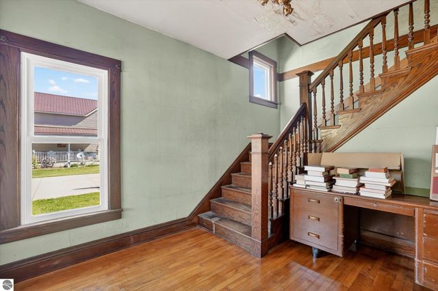 6348 N Pingree Road, Elwell, MI 48832