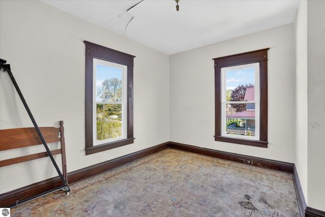 6348 N Pingree Road, Elwell, MI 48832