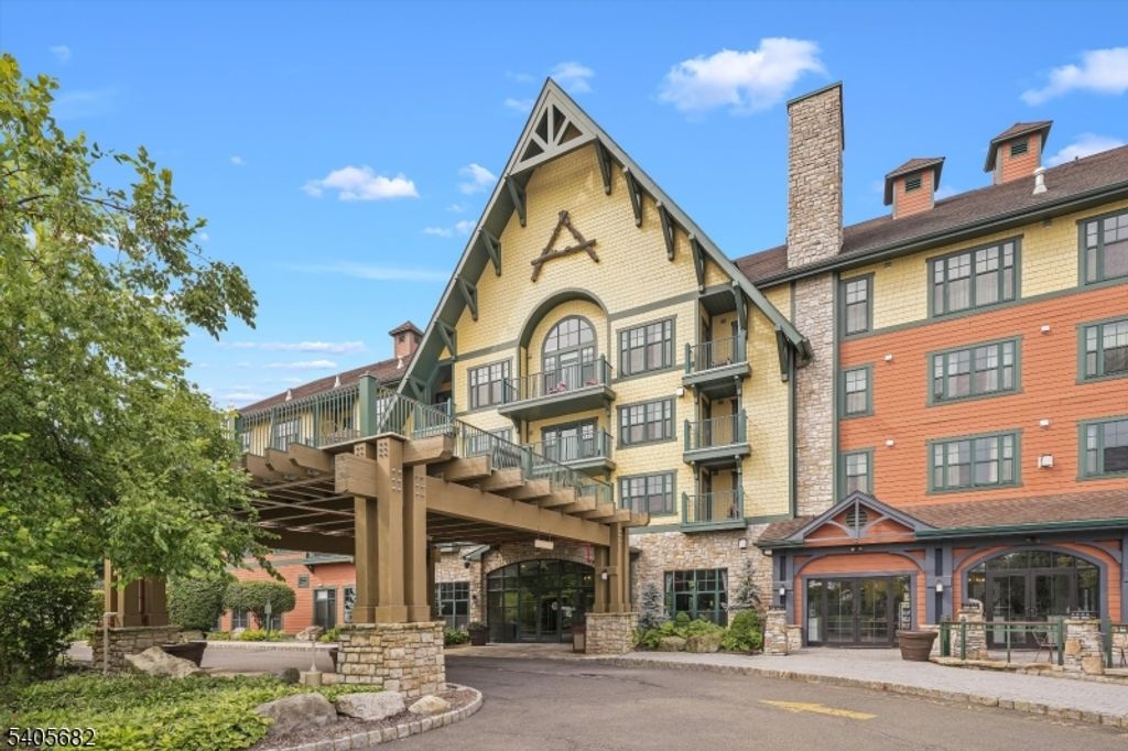 200 State Rt 94 Unit 301 301, Vernon Twp., NJ 07462 — exterior