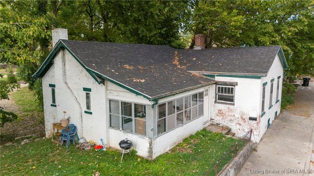 109 Central Avenue, Madison, IN 47250