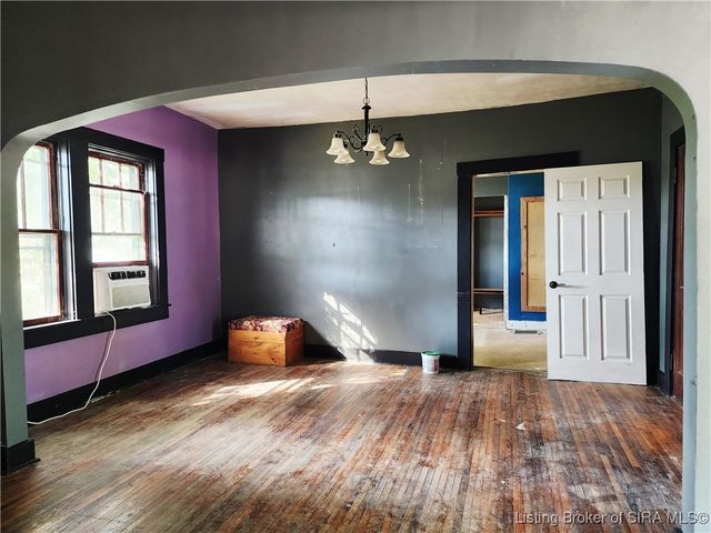 109 Central Avenue, Madison, IN 47250