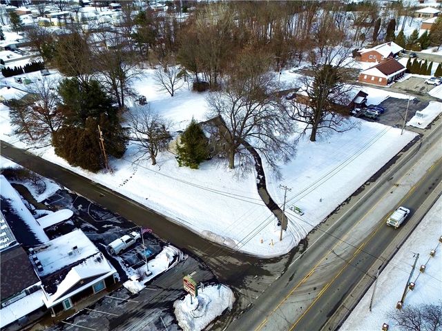 3015 Wilmington Road, Neshannock Twp, PA 16105
