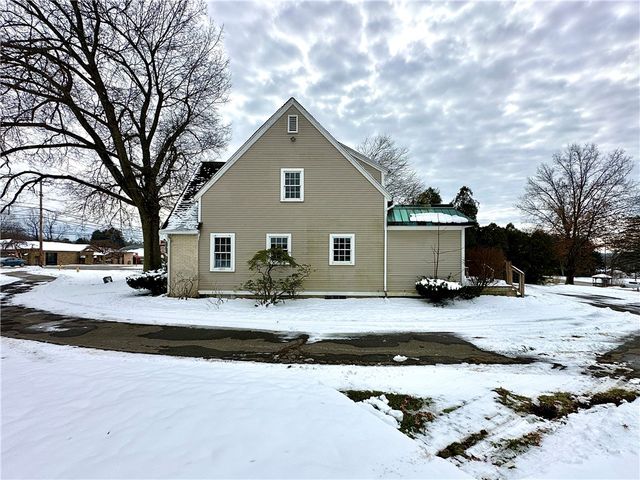 3015 Wilmington Road, Neshannock Twp, PA 16105
