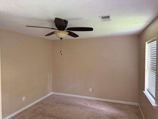 14 Rock Brook Cove, Rossville, GA 30741