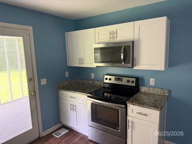14 Rock Brook Cove, Rossville, GA 30741