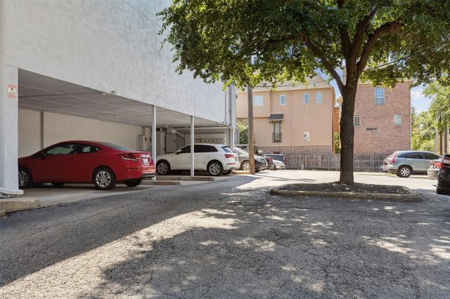 3827 Gilbert Avenue 209, Dallas, TX 75219