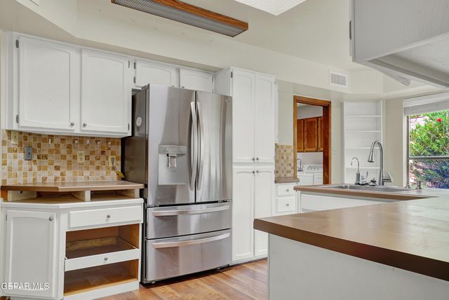 6541 LOMA DE CRISTO Drive, El Paso, TX 79912