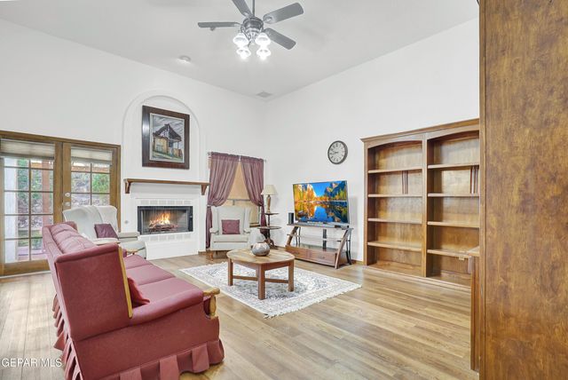 6541 LOMA DE CRISTO Drive, El Paso, TX 79912