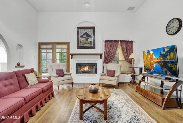 6541 LOMA DE CRISTO Drive, El Paso, TX 79912