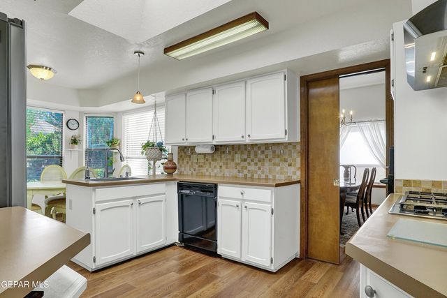 6541 LOMA DE CRISTO Drive, El Paso, TX 79912