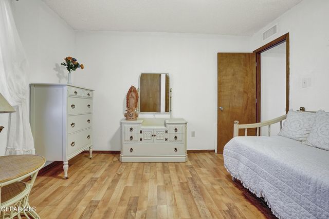 6541 LOMA DE CRISTO Drive, El Paso, TX 79912