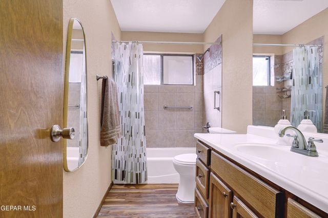 6541 LOMA DE CRISTO Drive, El Paso, TX 79912