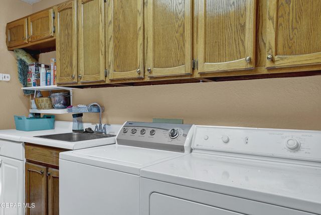 6541 LOMA DE CRISTO Drive, El Paso, TX 79912