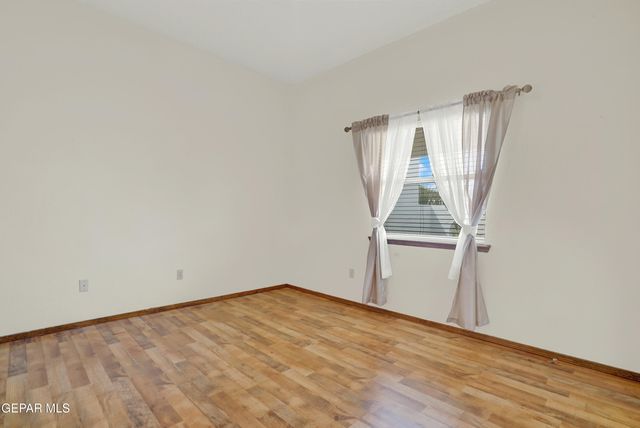 6541 LOMA DE CRISTO Drive, El Paso, TX 79912