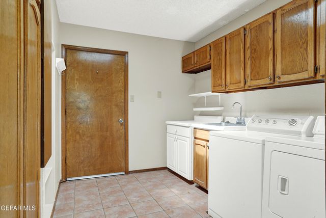 6541 LOMA DE CRISTO Drive, El Paso, TX 79912