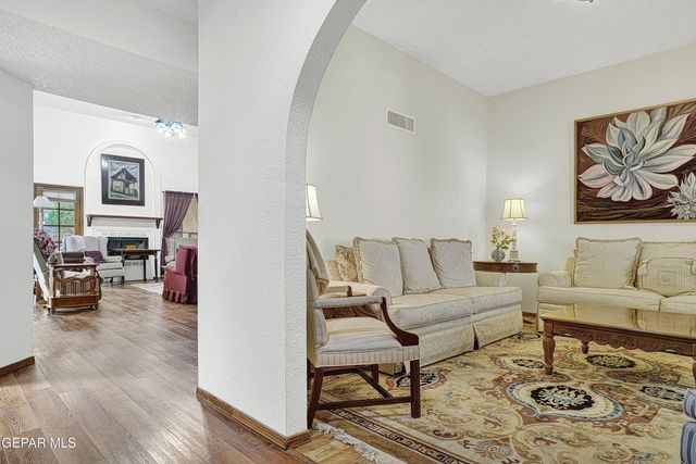 6541 LOMA DE CRISTO Drive, El Paso, TX 79912