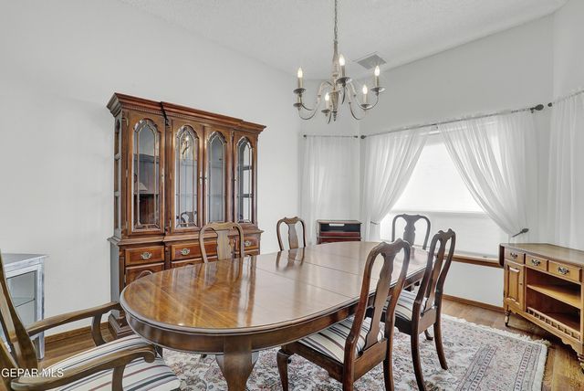 6541 LOMA DE CRISTO Drive, El Paso, TX 79912