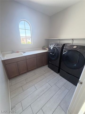 10025 Desert Bighorn Court, Las Vegas, NV 89166