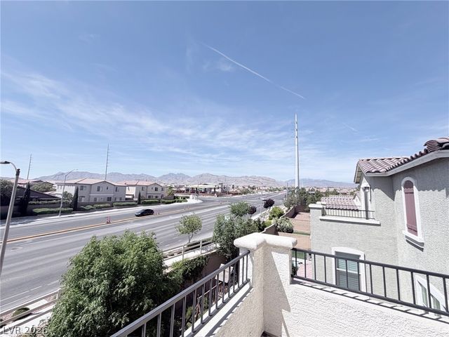 10025 Desert Bighorn Court, Las Vegas, NV 89166