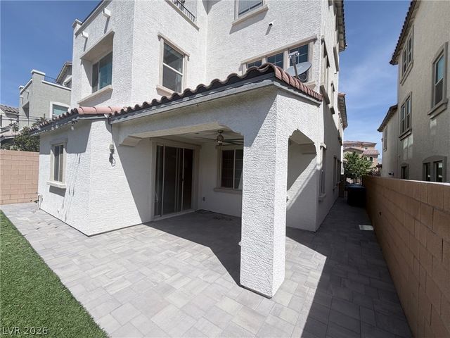 10025 Desert Bighorn Court, Las Vegas, NV 89166