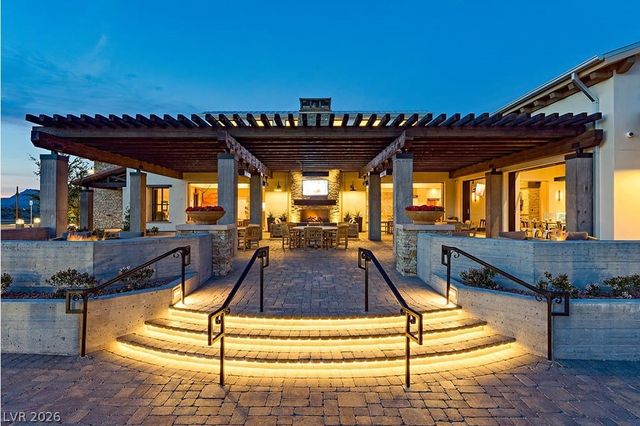 10025 Desert Bighorn Court, Las Vegas, NV 89166