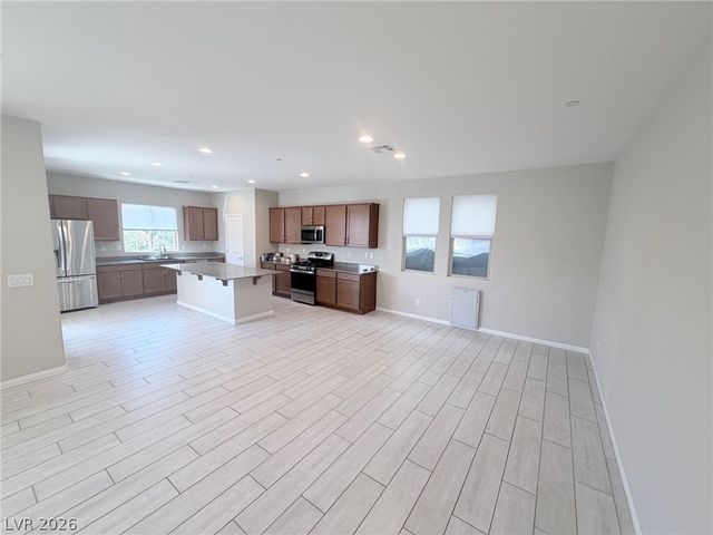 10025 Desert Bighorn Court, Las Vegas, NV 89166