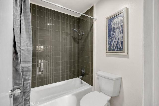 1421 N Sunrise Way 35, Palm Springs, CA 92262