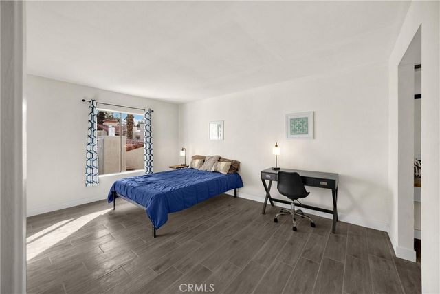 1421 N Sunrise Way 35, Palm Springs, CA 92262