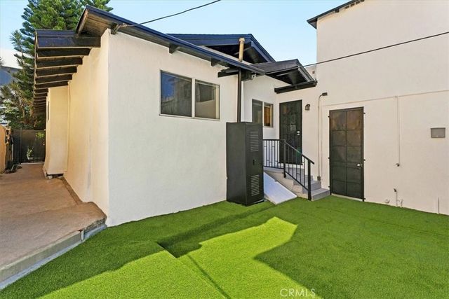 1429 N Bronson Ave, Los Angeles, CA 90028