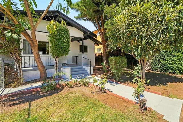 1429 N Bronson Ave, Los Angeles, CA 90028