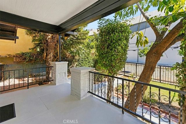 1429 N Bronson Ave, Los Angeles, CA 90028
